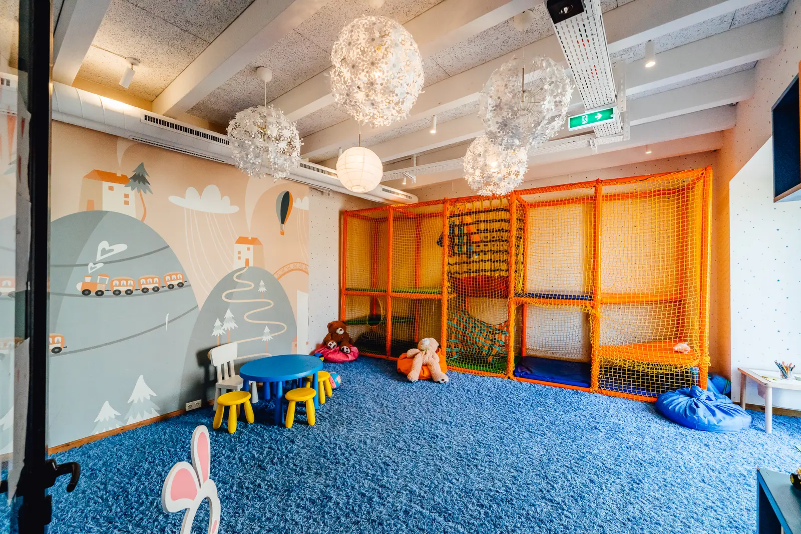 Buffalino playroom with climbing area